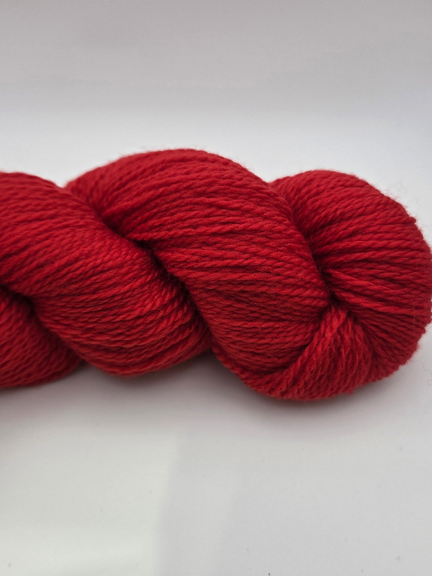 Cascade Yarns 220 Superwash Fingering weight Cherry