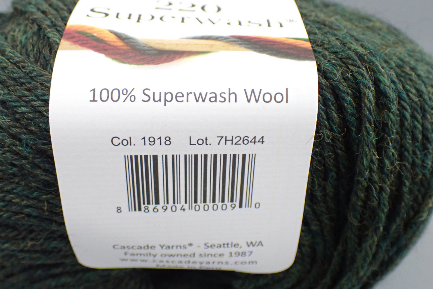 Cascade Yarns 220 Superwash DK weight Shire