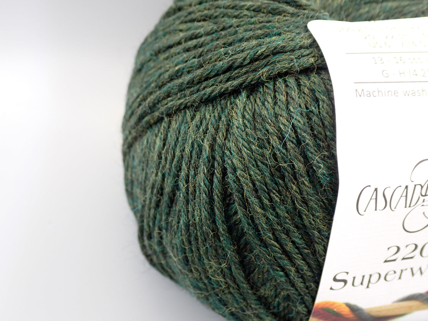 Cascade Yarns 220 Superwash DK weight Shire