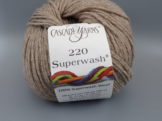 Cascade Yarns 220 Superwash DK weight Doeskin Heather