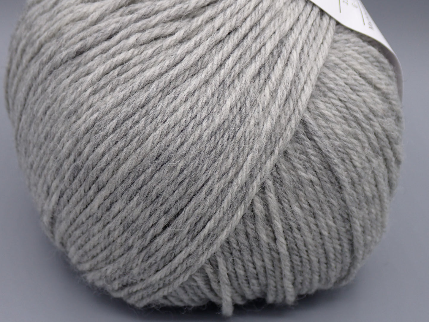 Cascade Yarns 220 Superwash DK weight Silver Grey