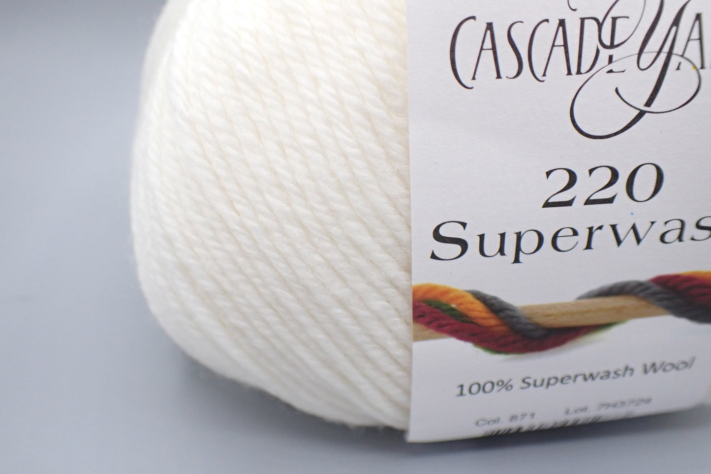 Cascade Yarns 220 Superwash DK weight White