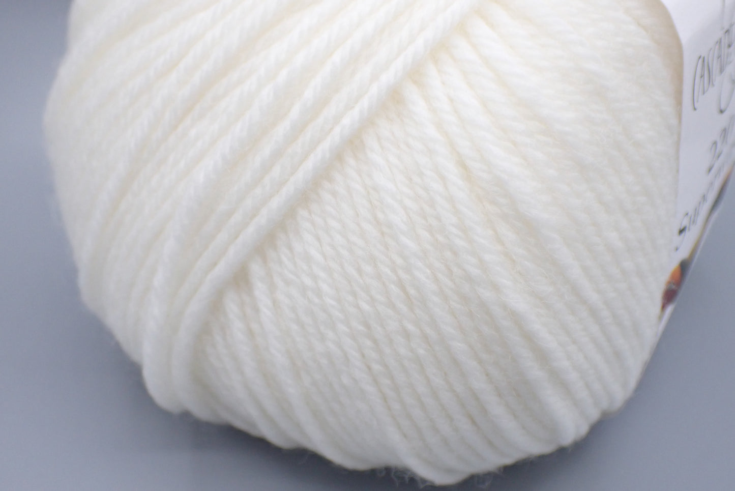 Cascade Yarns 220 Superwash DK weight White