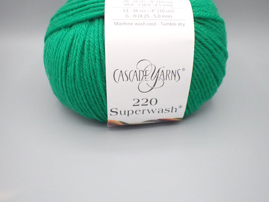 Cascade Yarns 220 Superwash DK weight Christmas Green