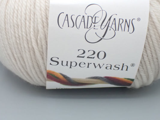 Cascade Yarns 220 Superwash DK weight Frosted Almond
