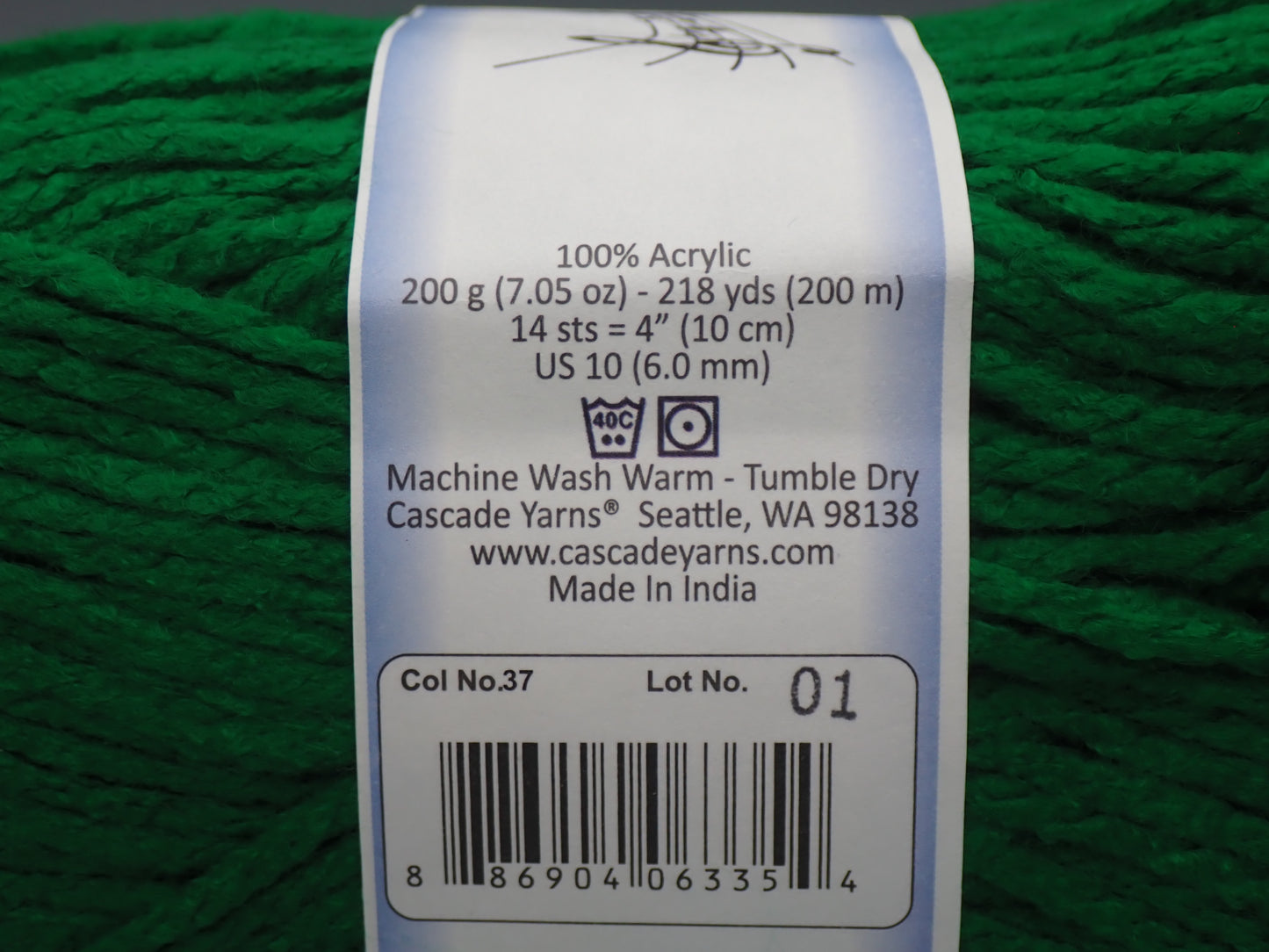 Cascade Yarns Anthem Chunky Bulky weight yarn Christmas Green