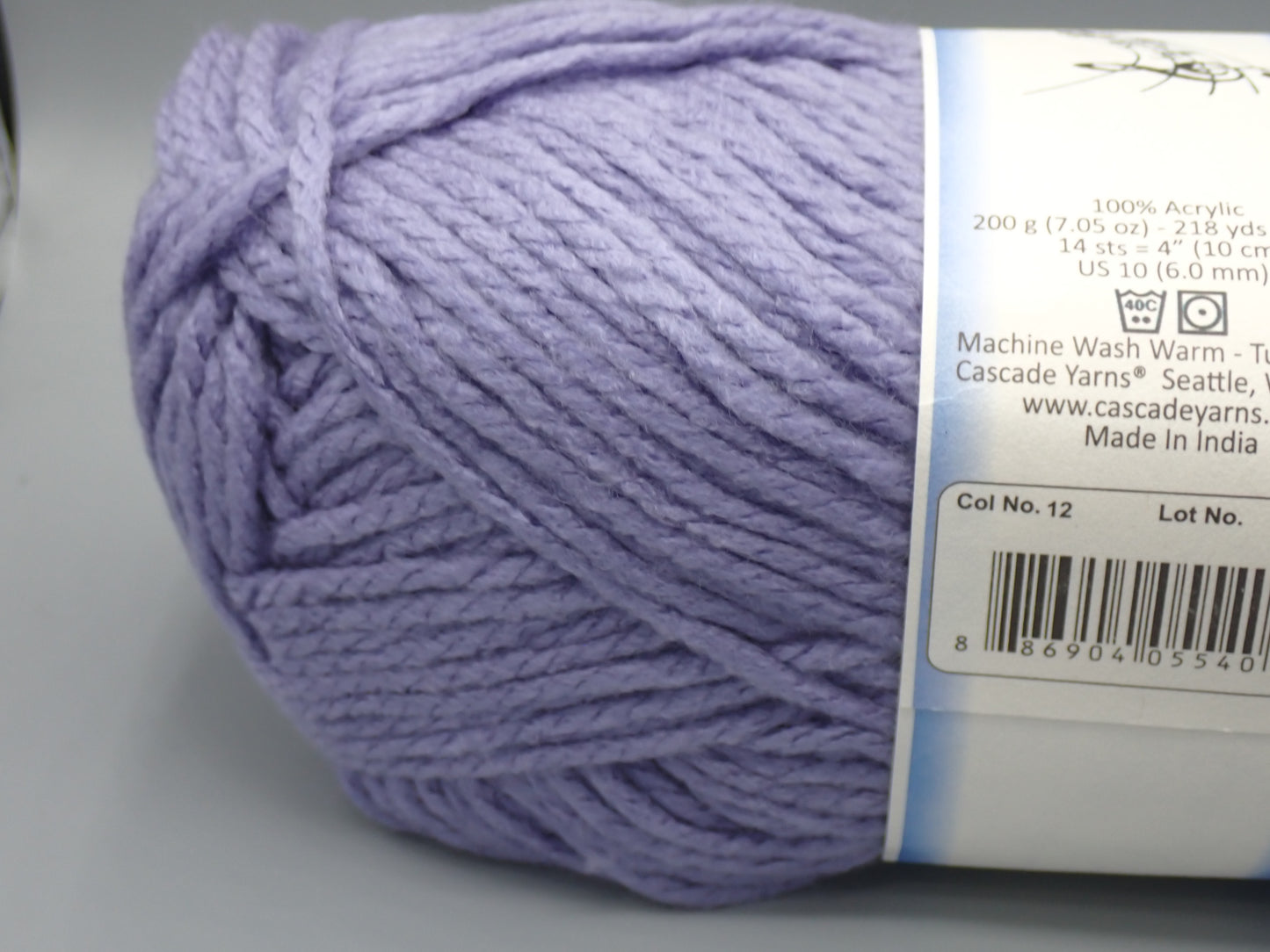 Cascade Yarns Anthem Chunky Bulky weight yarn Lavender
