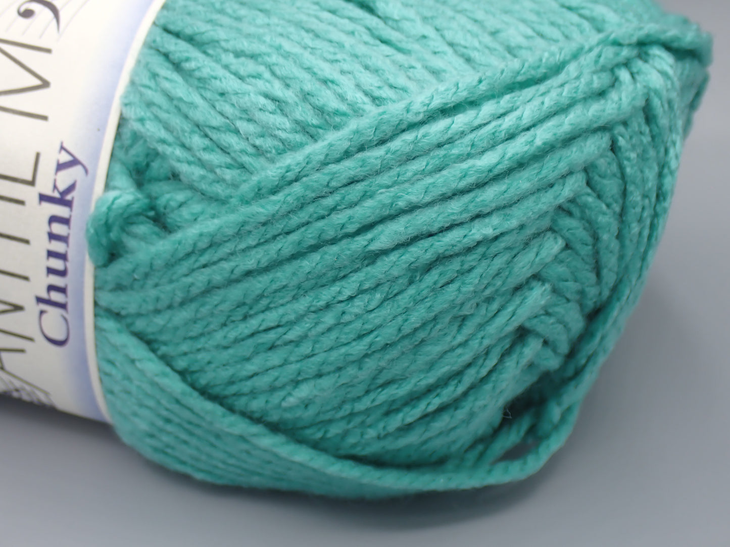 Cascade Yarns Anthem Chunky Bulky weight yarn Agate Green