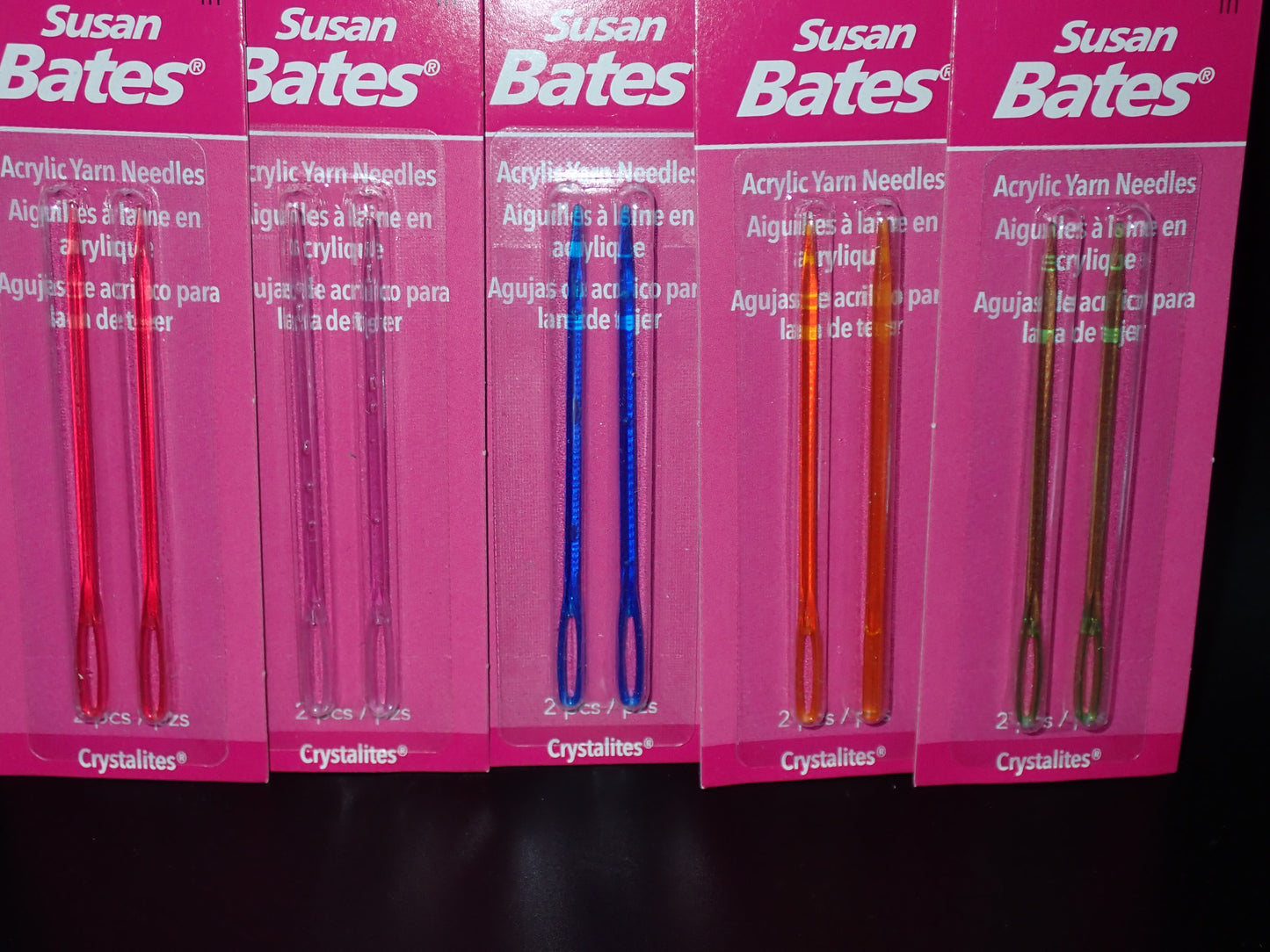 Susan Bates Crystalite Plastic Yarn Needles 2-3/4"