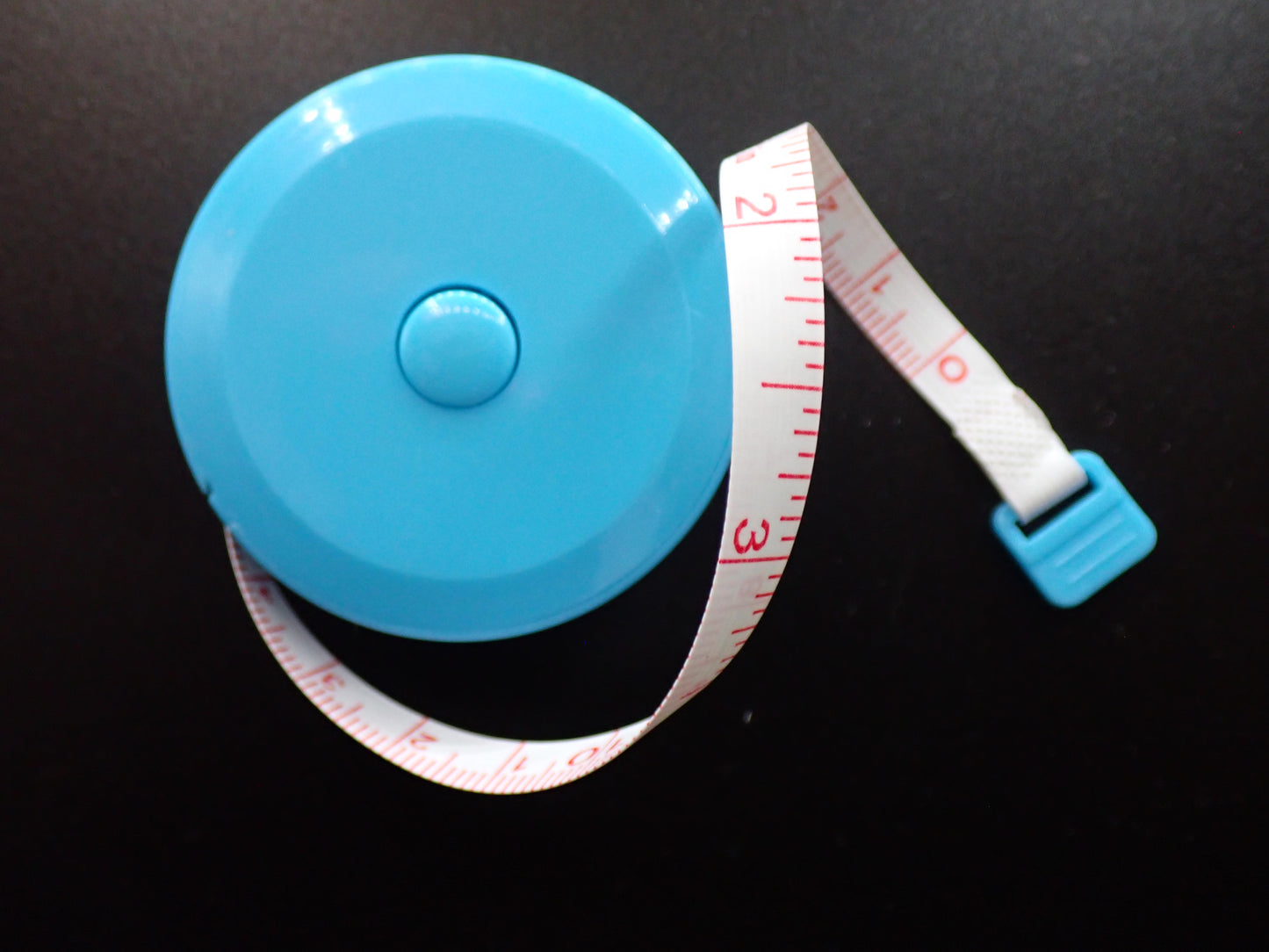 Retractable Tape Measure for up to 60", Both Inches and Centimeters