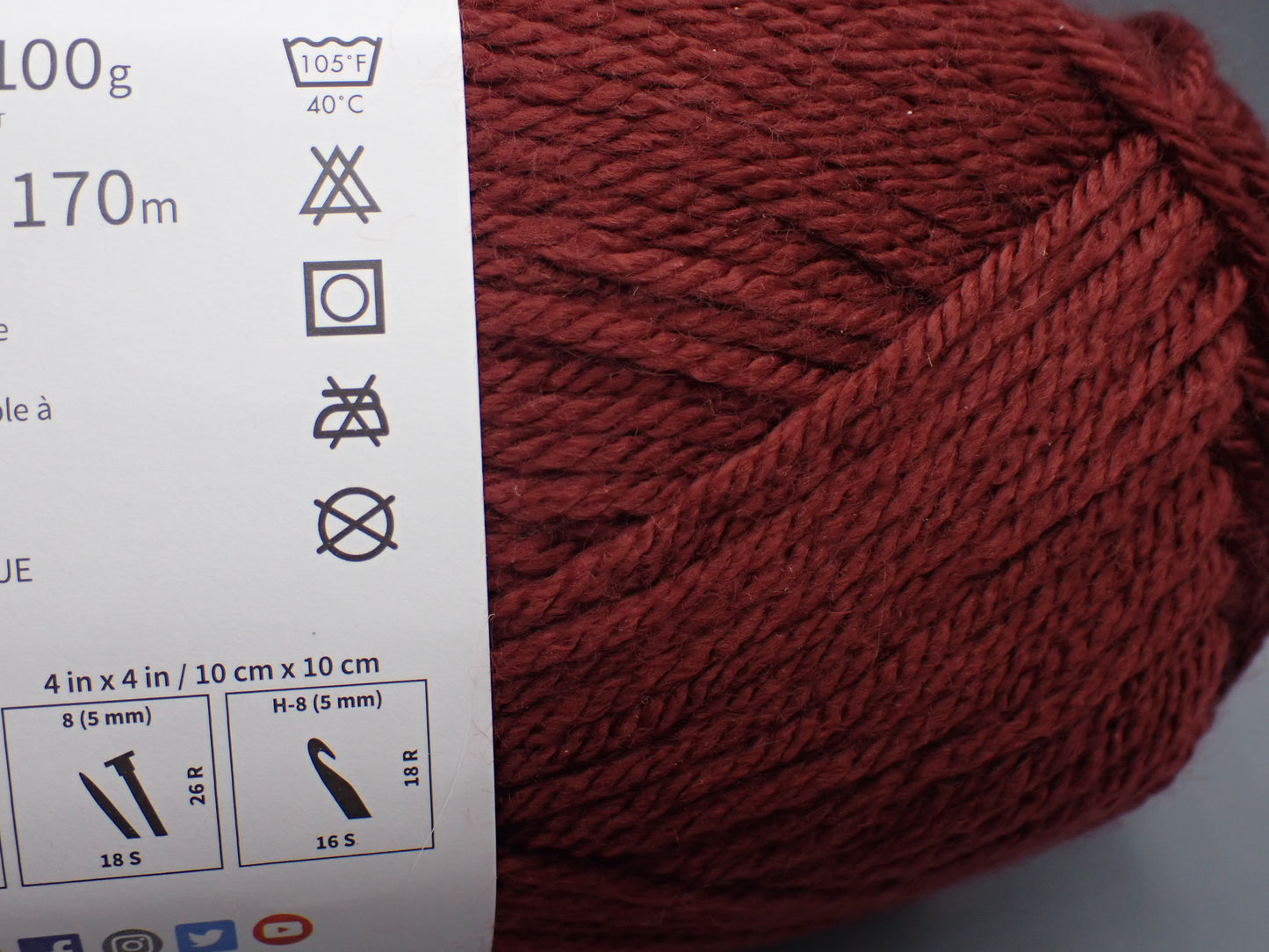Lion Brand Yarns Worsted weight Basic Stitch Anti Pilling Pomegranate