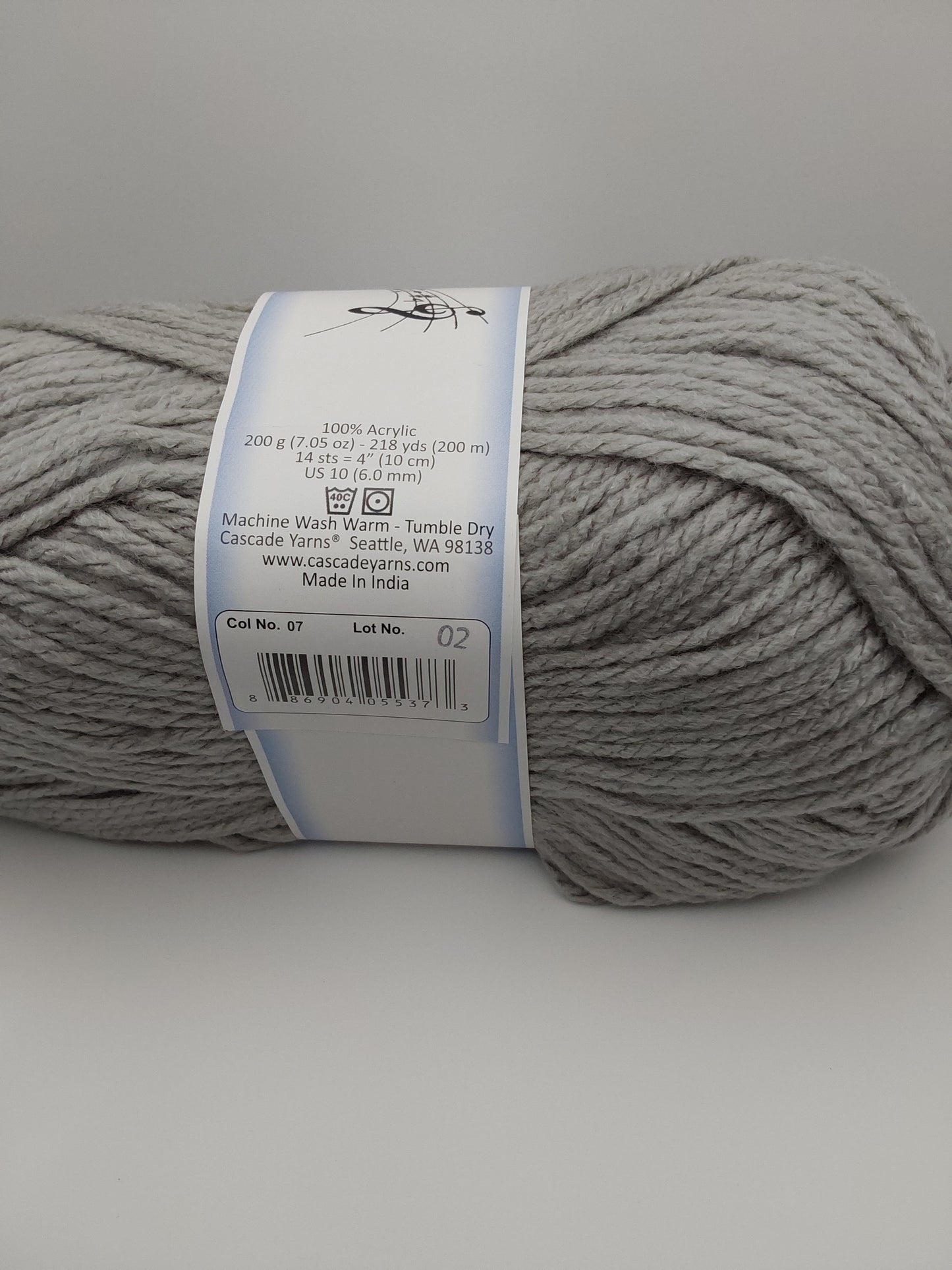 Cascade Yarns Anthem Chunky Bulky weight yarn Silver