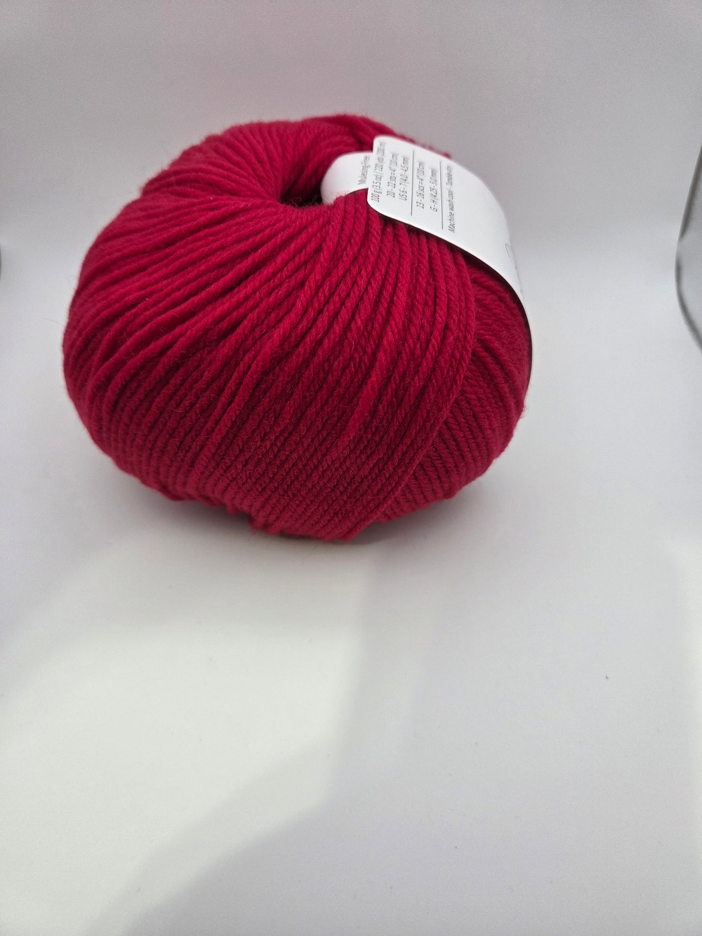 Cascade Yarns 220 Superwash DK weight Really Red