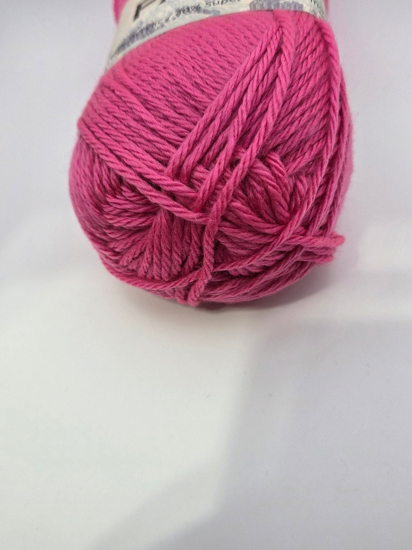 Cascade Yarns Pacific worsted weight Carmine Rose
