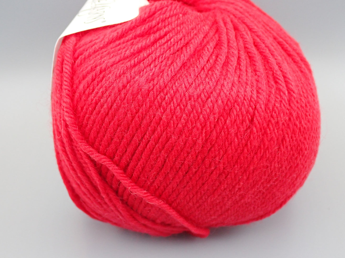 Cascade Yarns 220 Superwash DK weight Really Red