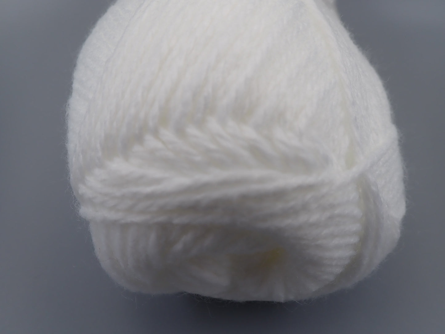 Cascade Yarns Cherub Aran Worsted weight White