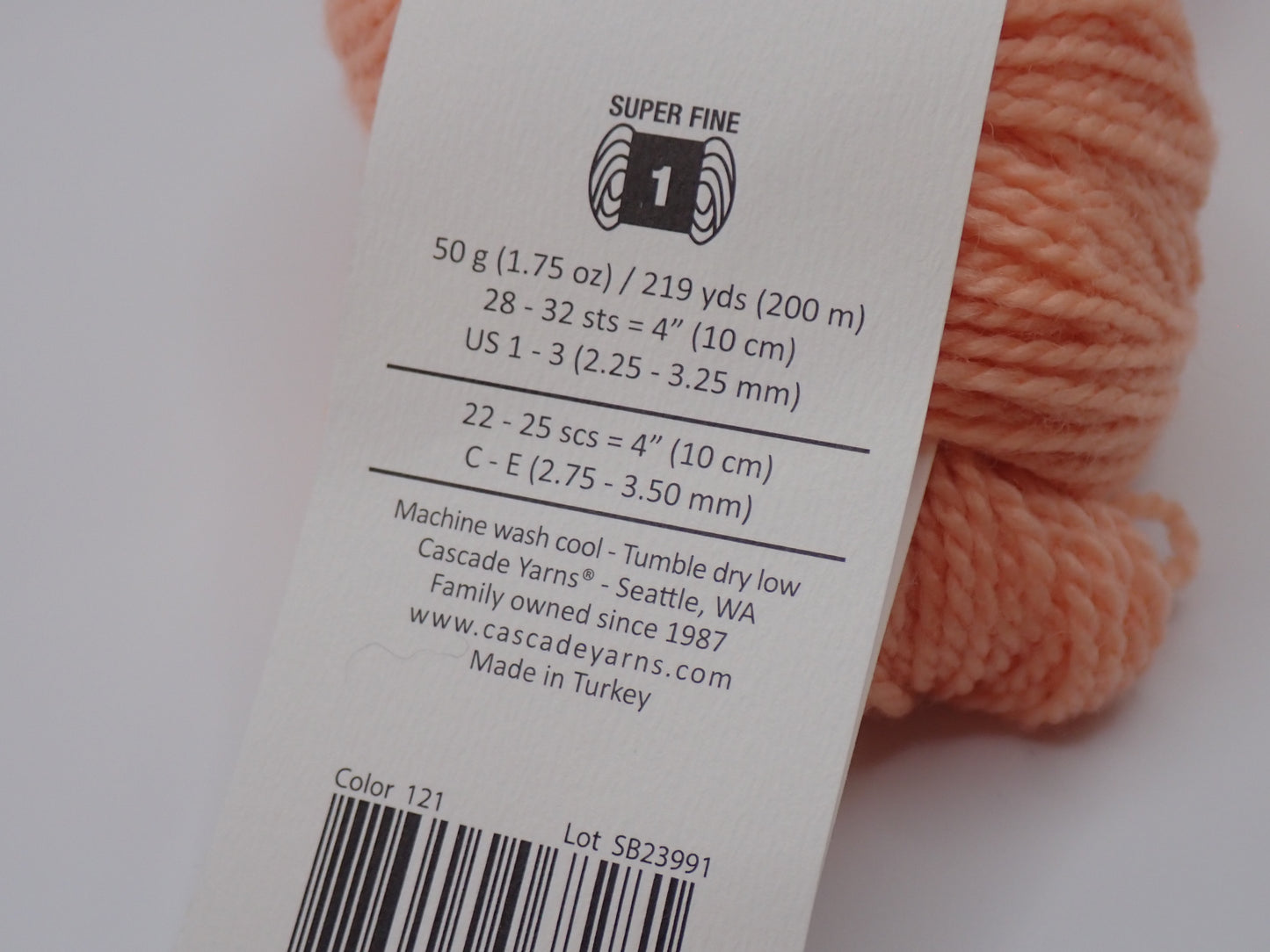 Cascade Yarns 220 Superwash Fingering weight Apricot Ice