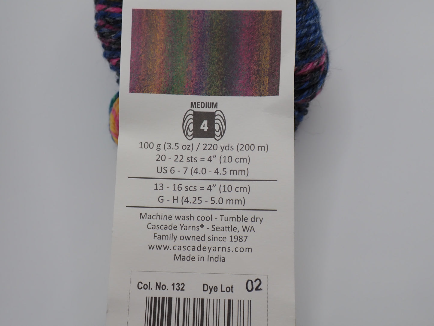 Cascade Yarns 220 Superwash Wave Worsted weight Electric