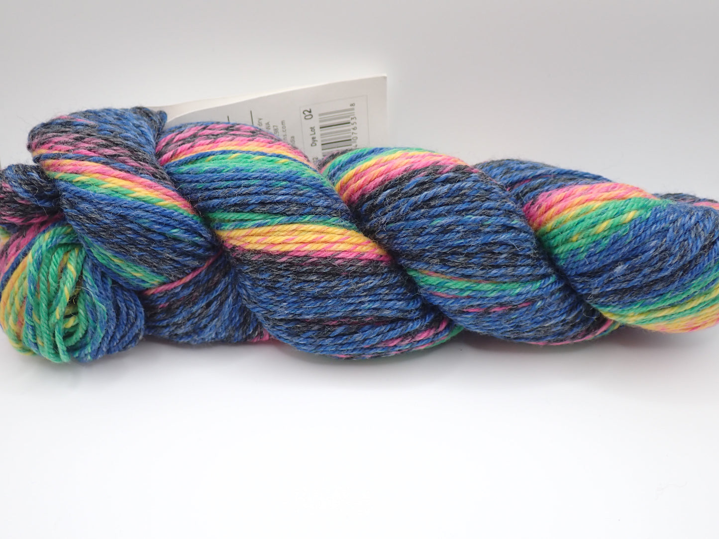 Cascade Yarns 220 Superwash Wave Worsted weight Electric