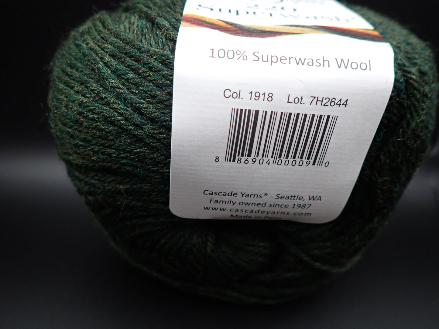 Cascade Yarns 220 Superwash DK weight Shire
