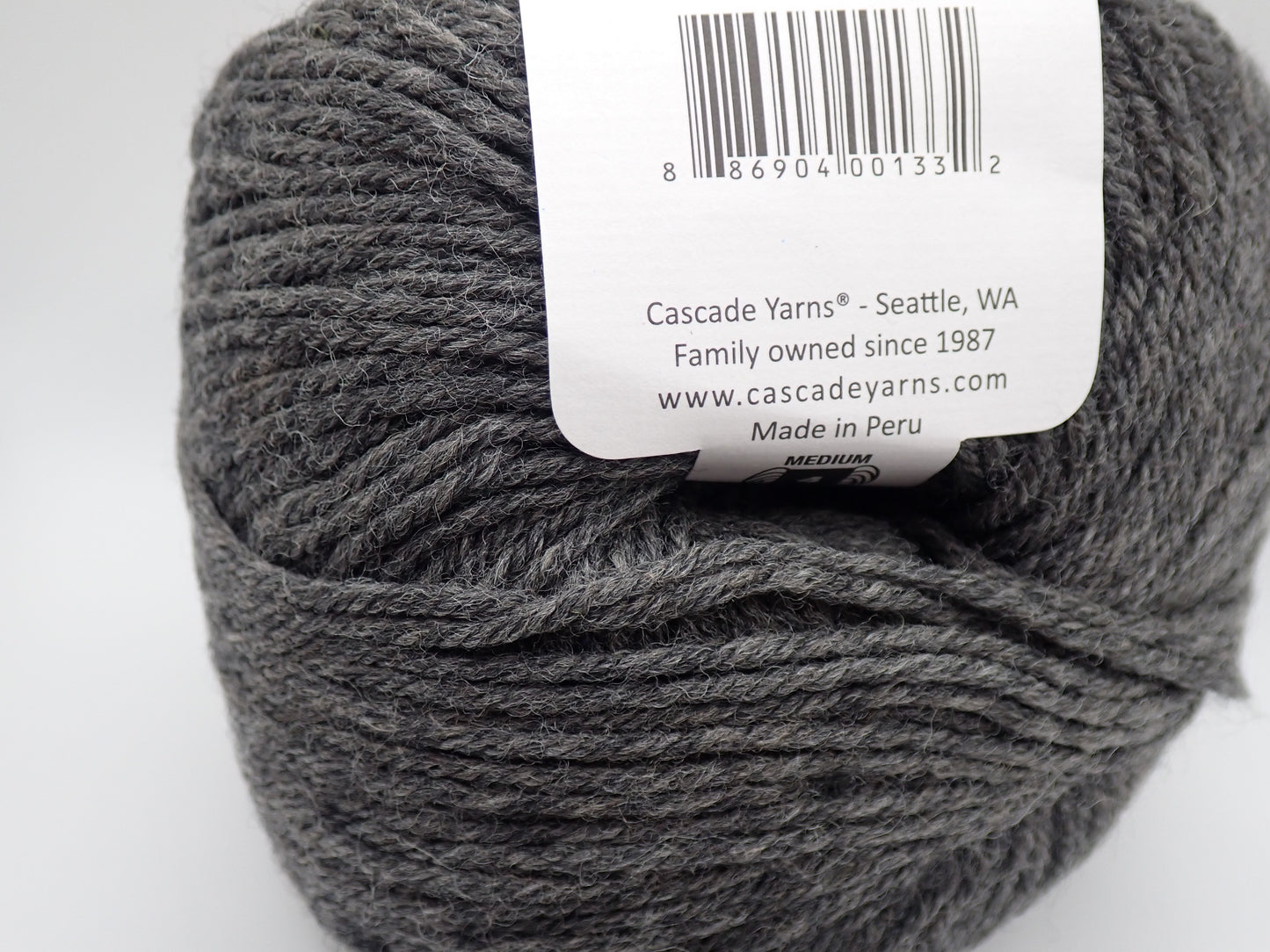 Cascade Yarns 220 Superwash DK weight Charcoal