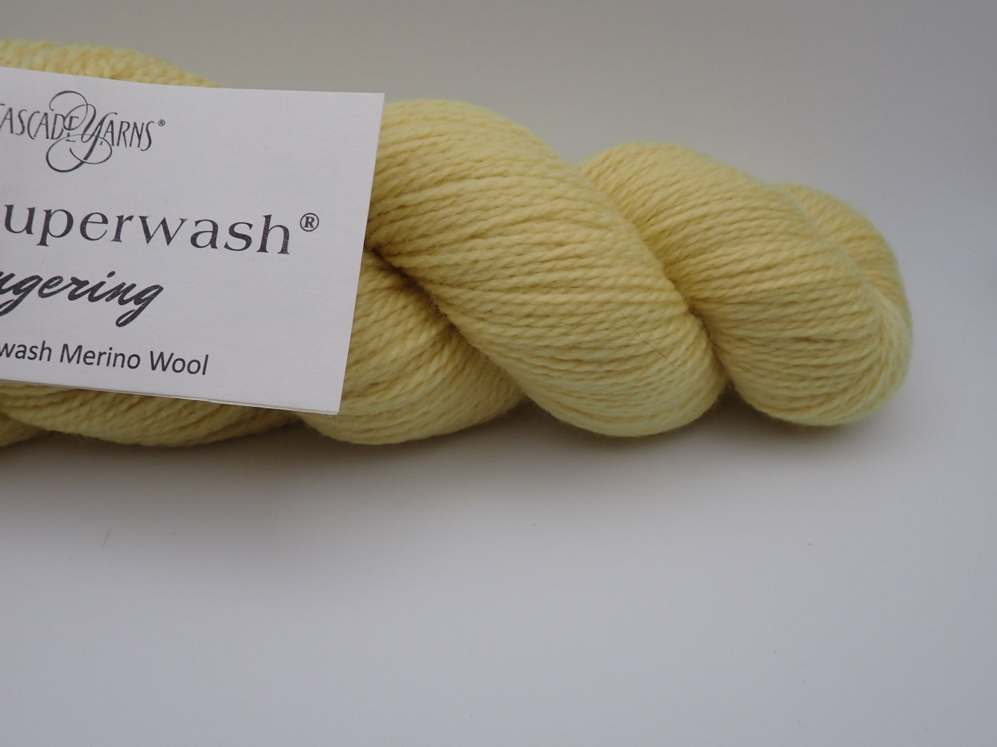 Cascade Yarns 220 Superwash Fingering weight Lemon