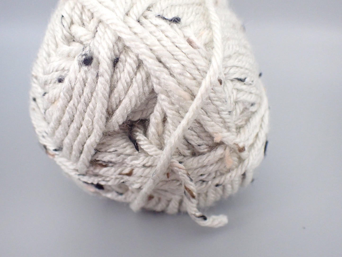 Lion Brand Yarns Worsted weight Basic Stitch Anti Pilling Almond Tweed