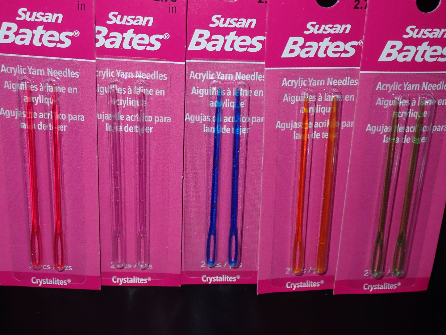 Susan Bates Crystalite Plastic Yarn Needles 2-3/4"