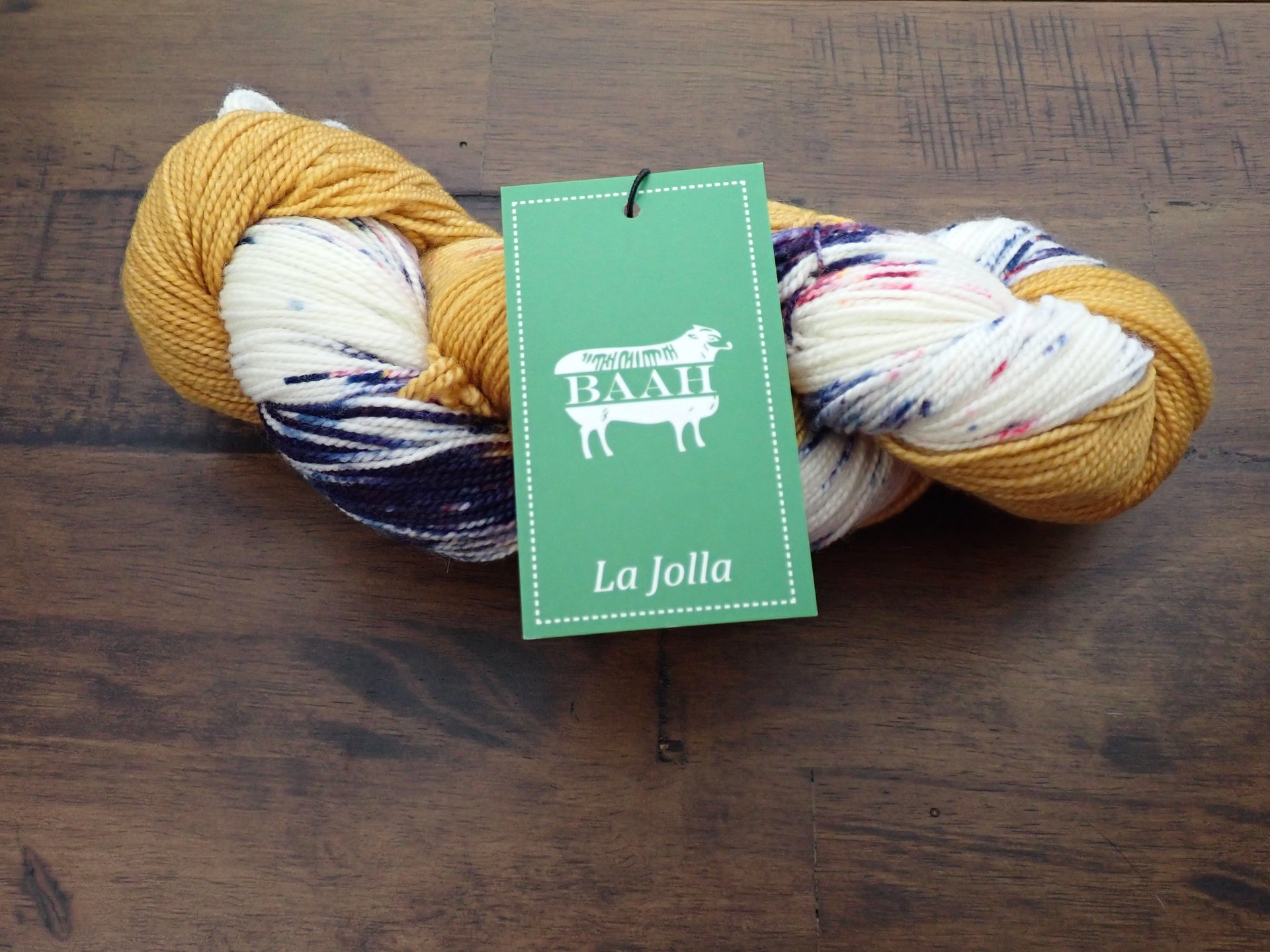 Baah Yarn - La Jolla - Yarn Loop